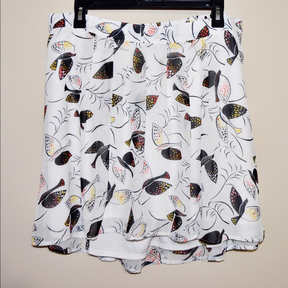 Old Navy Maternity Cream Bird Patterned Sk… - Picture 1 of 6